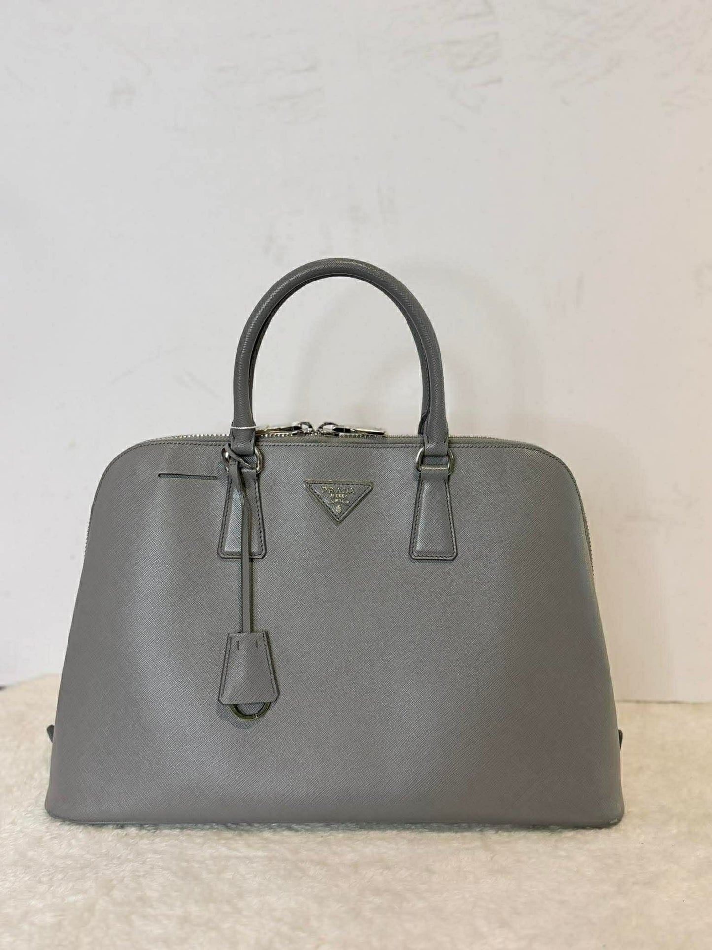 Prada – Saffiano Promenade Bag (Grey)
