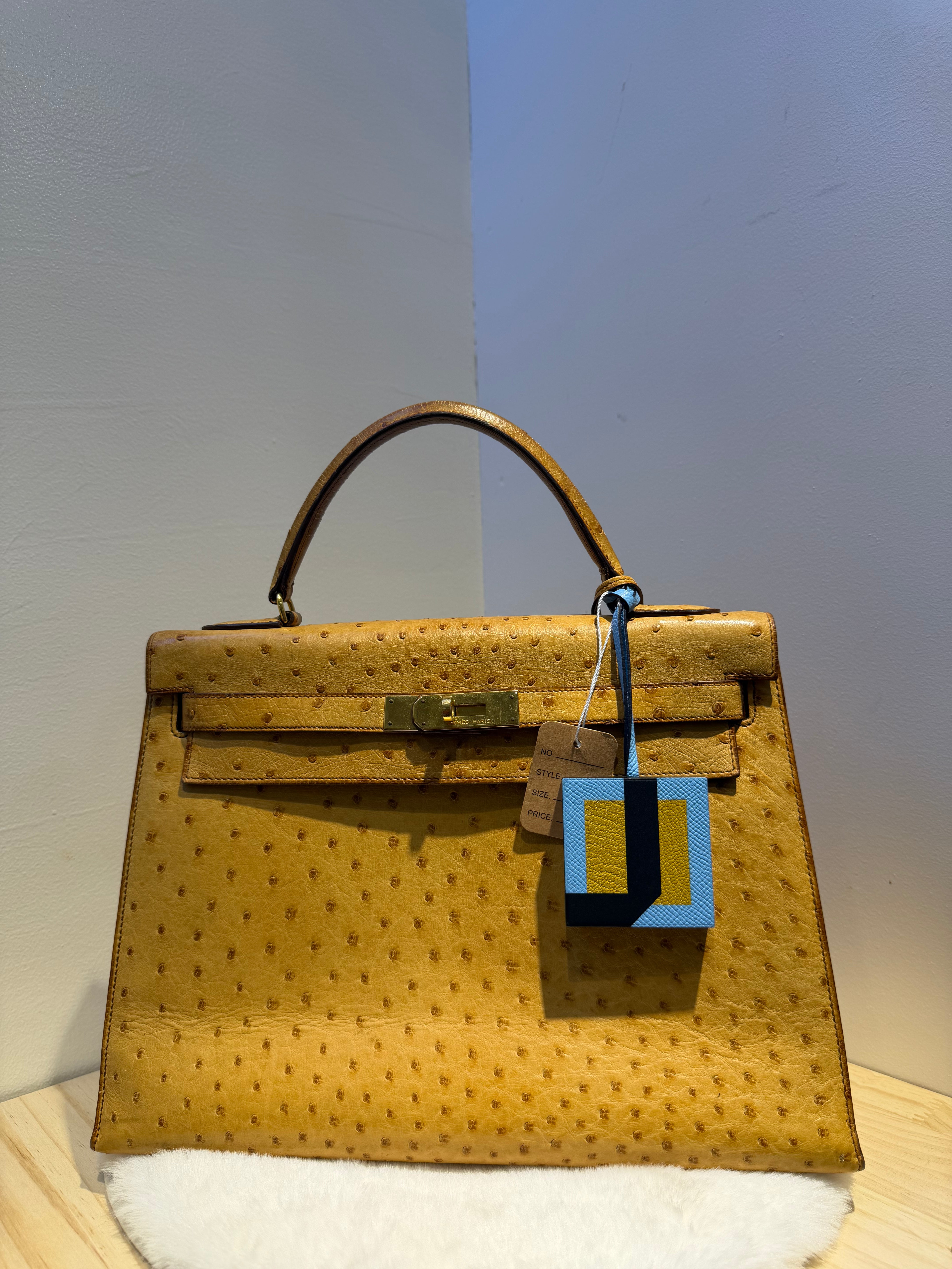Hermes Kelly 22 (Gold)