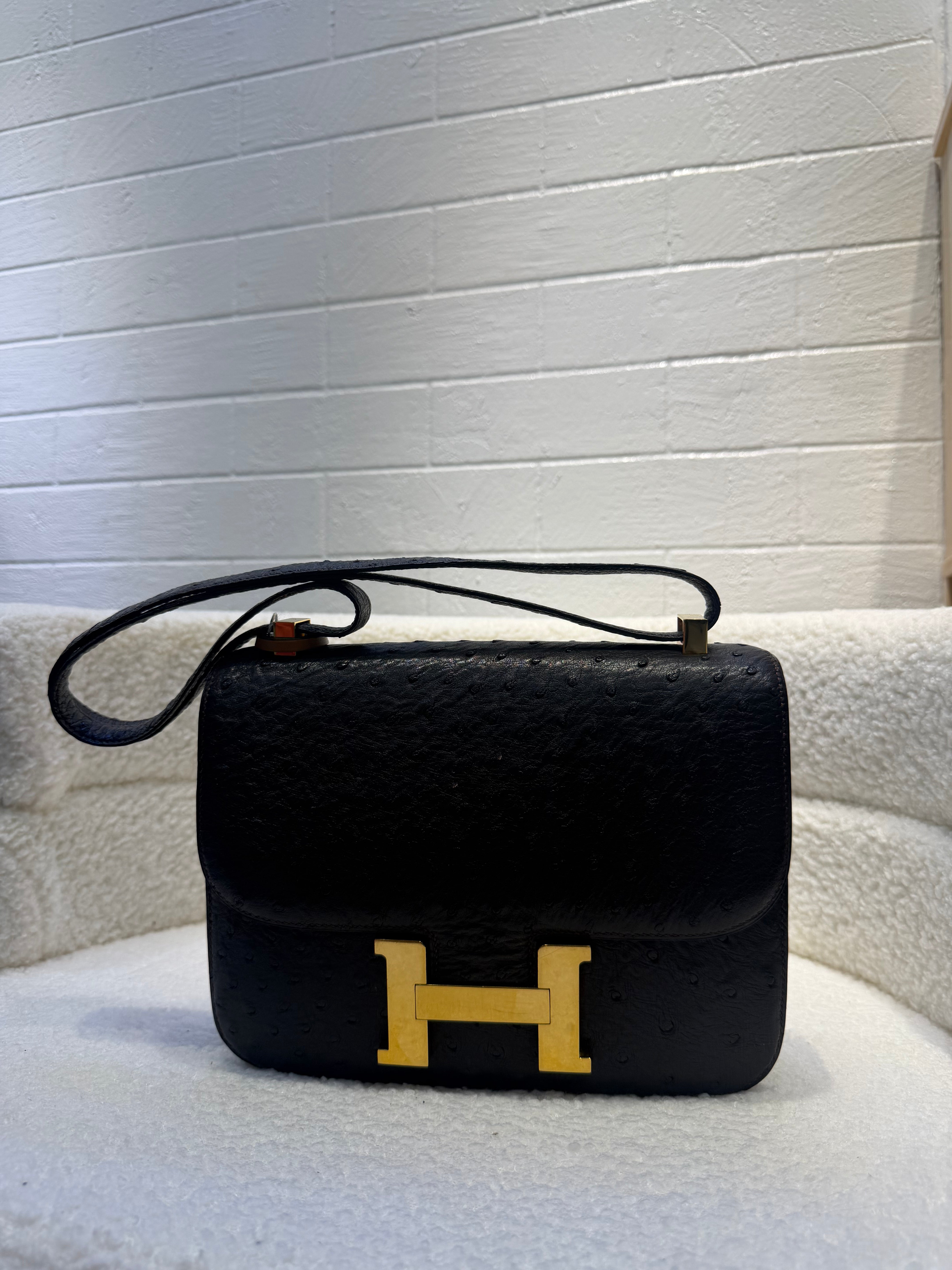 Hermes Constance 18 (Greyish-blue)