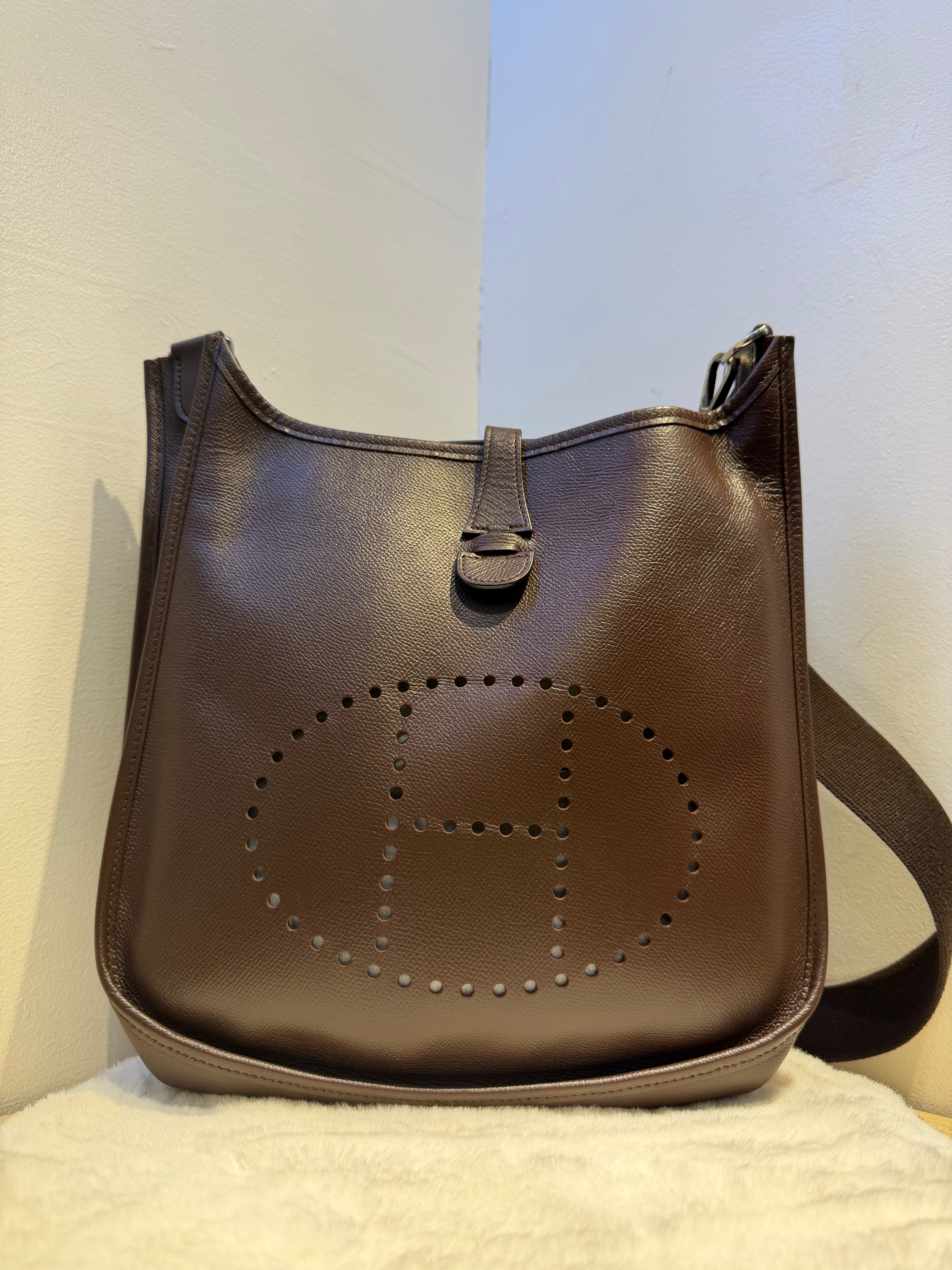 Hermes Evelyne III 29 (Brown)