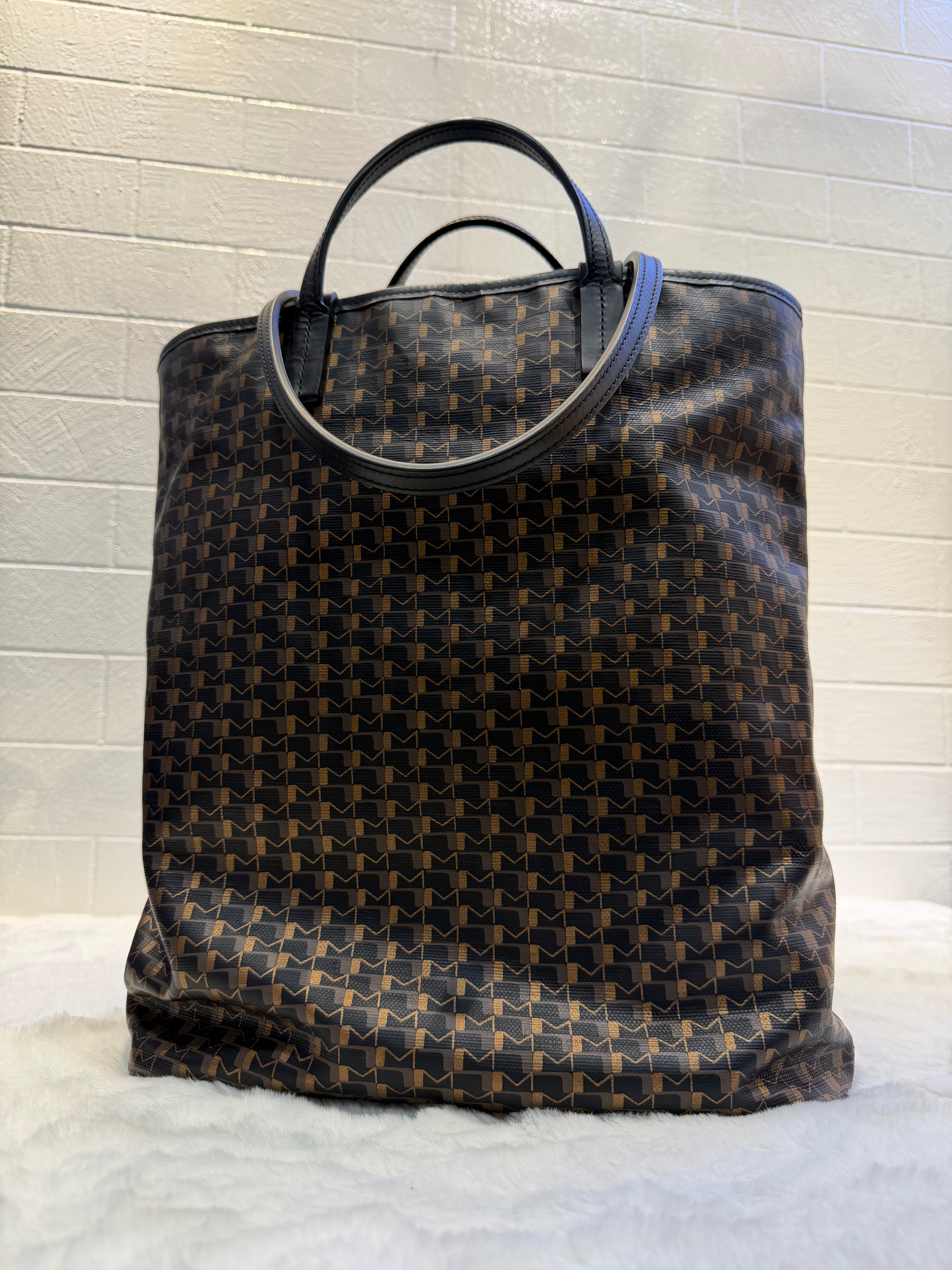 Moynat Paris Oh! Tote Ruban (38) – Black & Blue