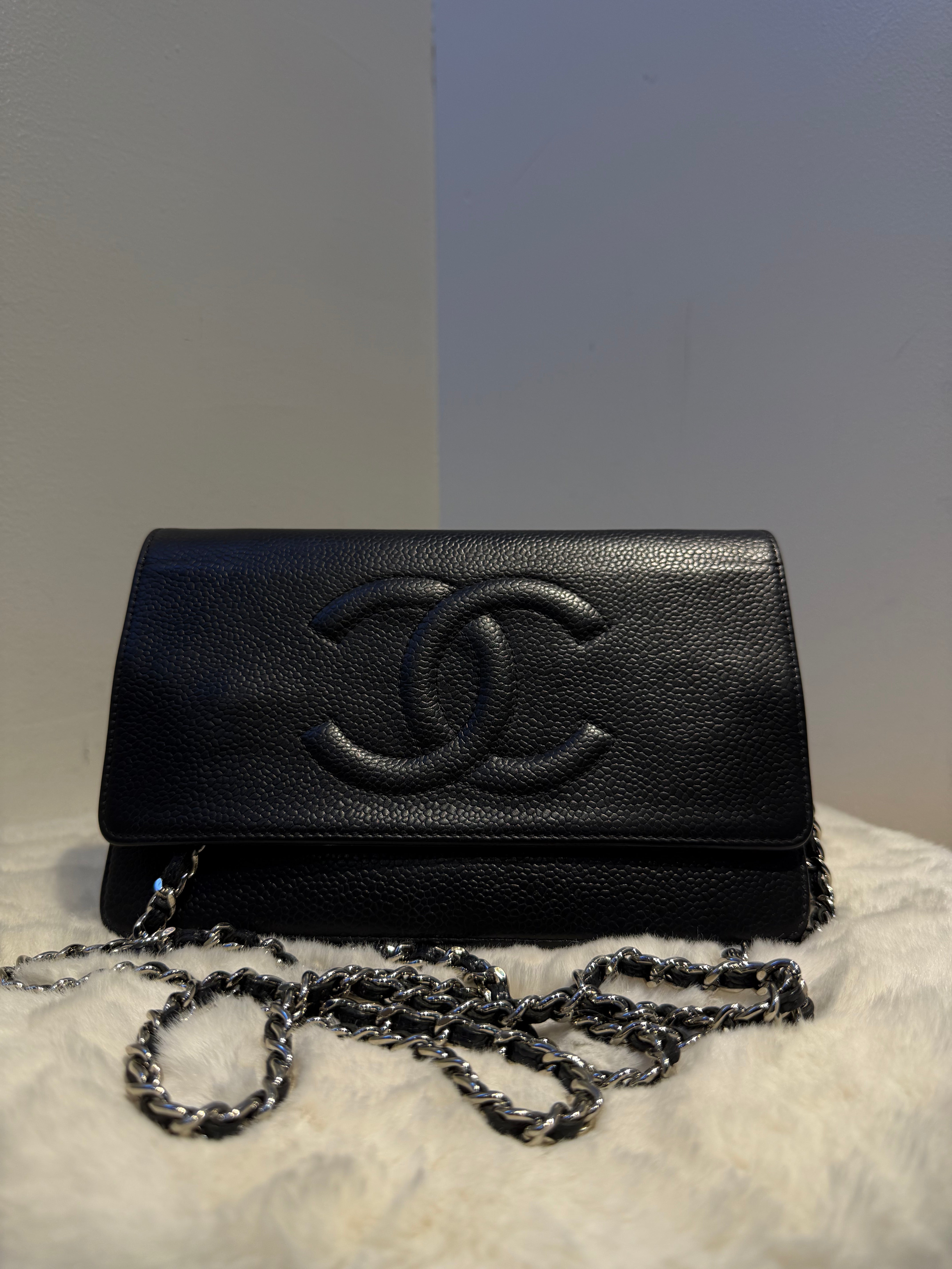 Chanel Vintage Diamond Quited Lizzard Envelope flap bag
