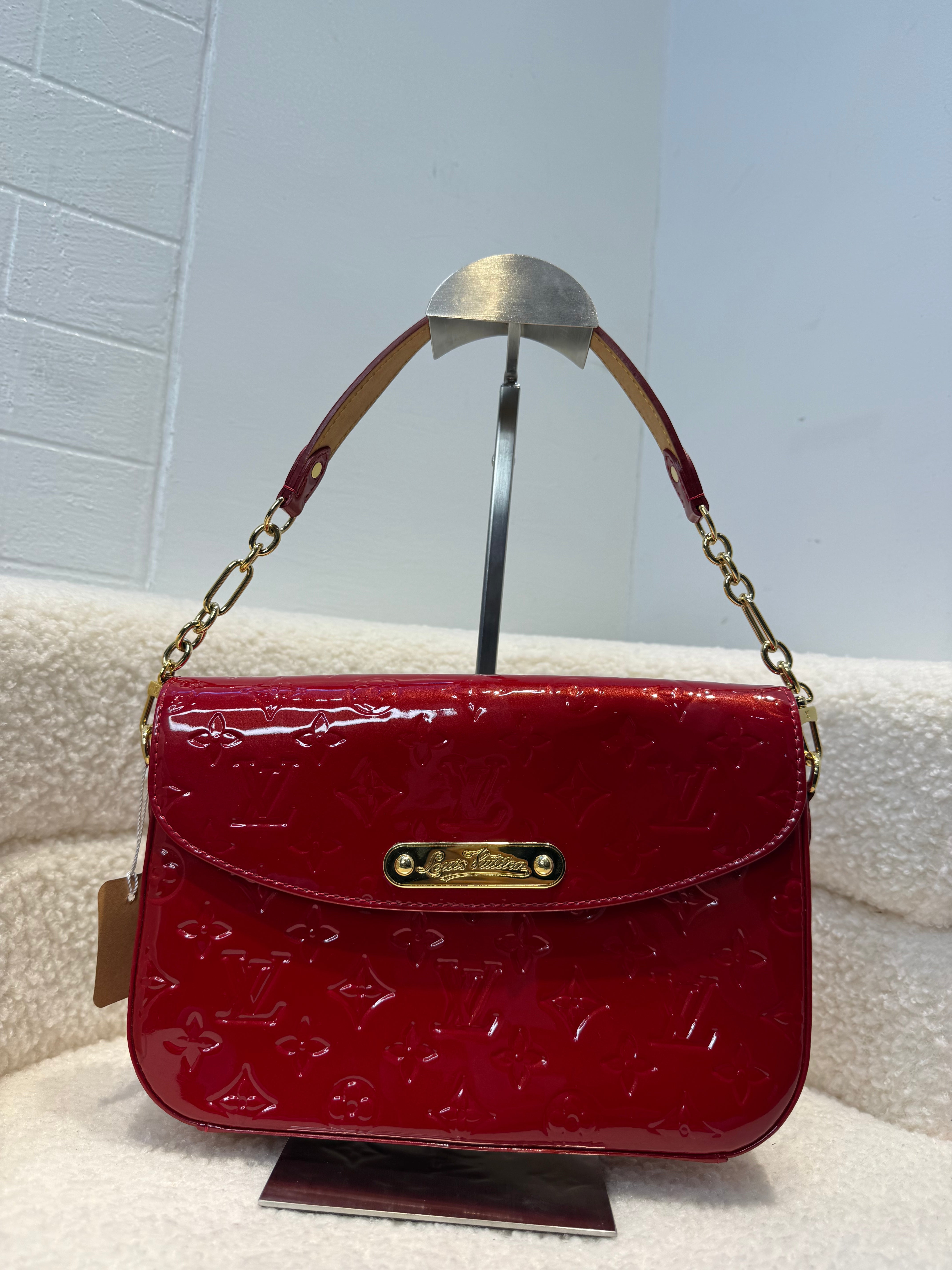 Louis Vuitton Pomme D'Amour Monogram Vernis Rodeo Drive Bag