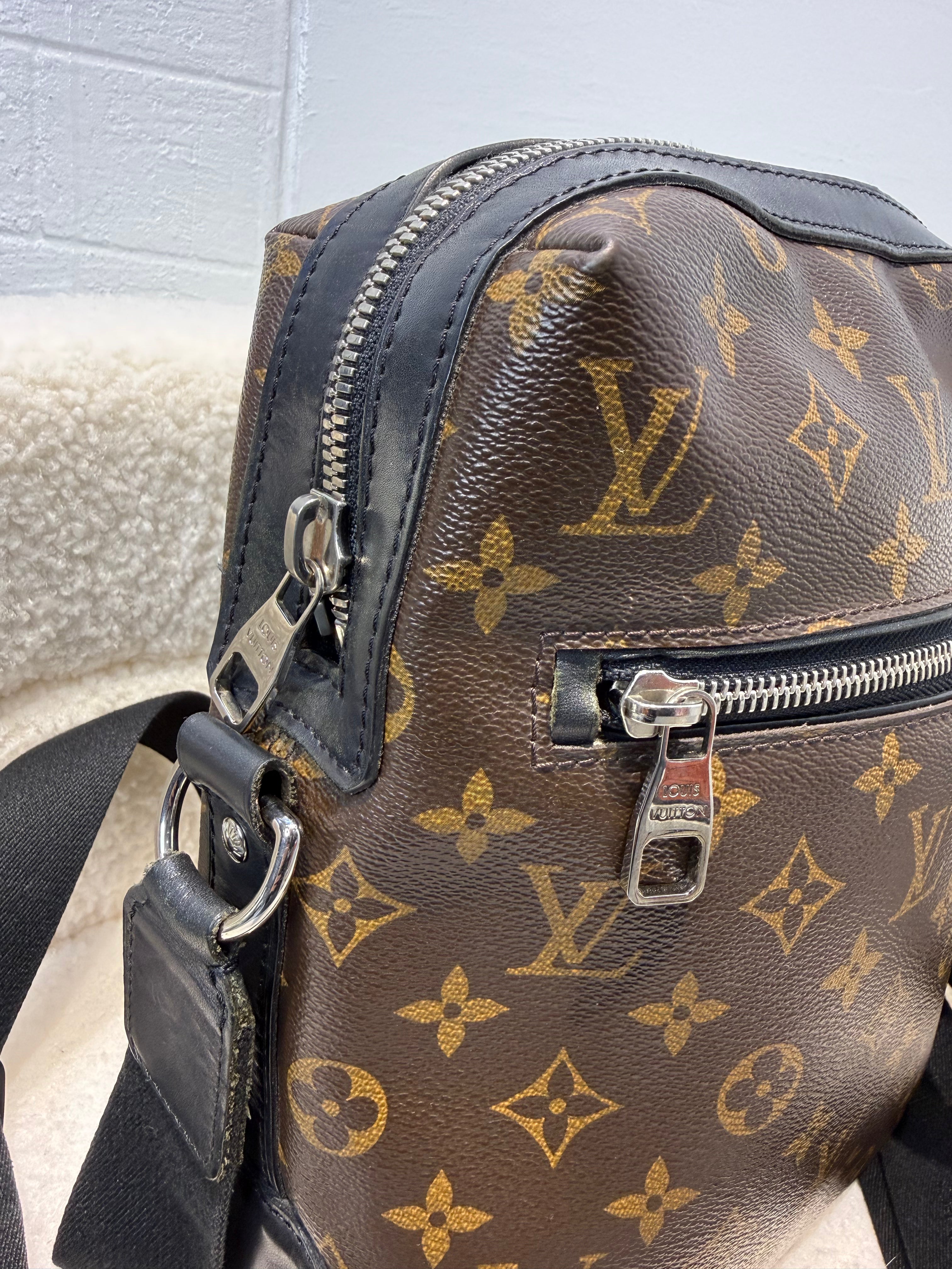 Louis Vuitton Monogram Macassar Torres PM