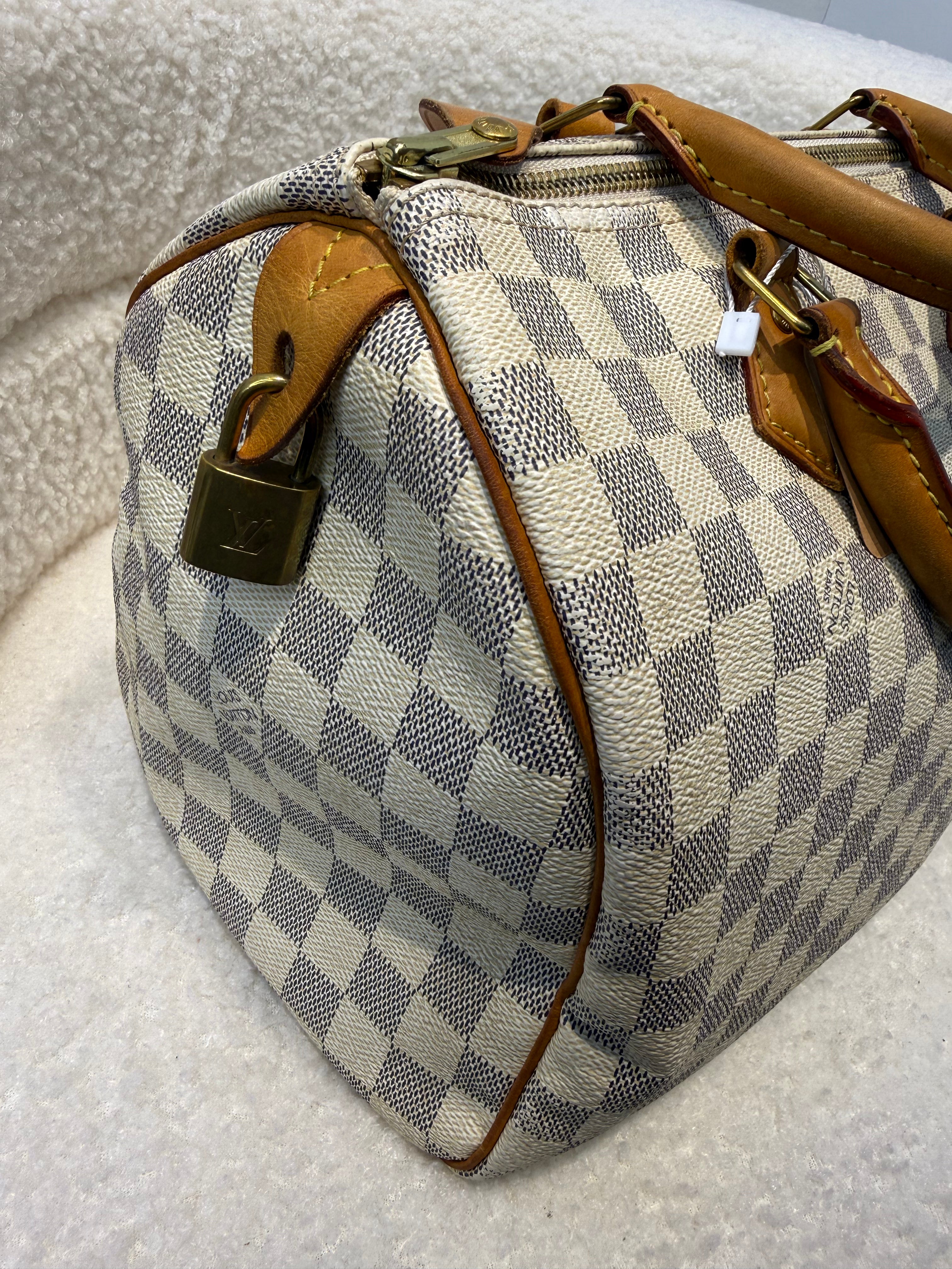 Louis Vuitton Speedy 30 Bag in Damier Azur