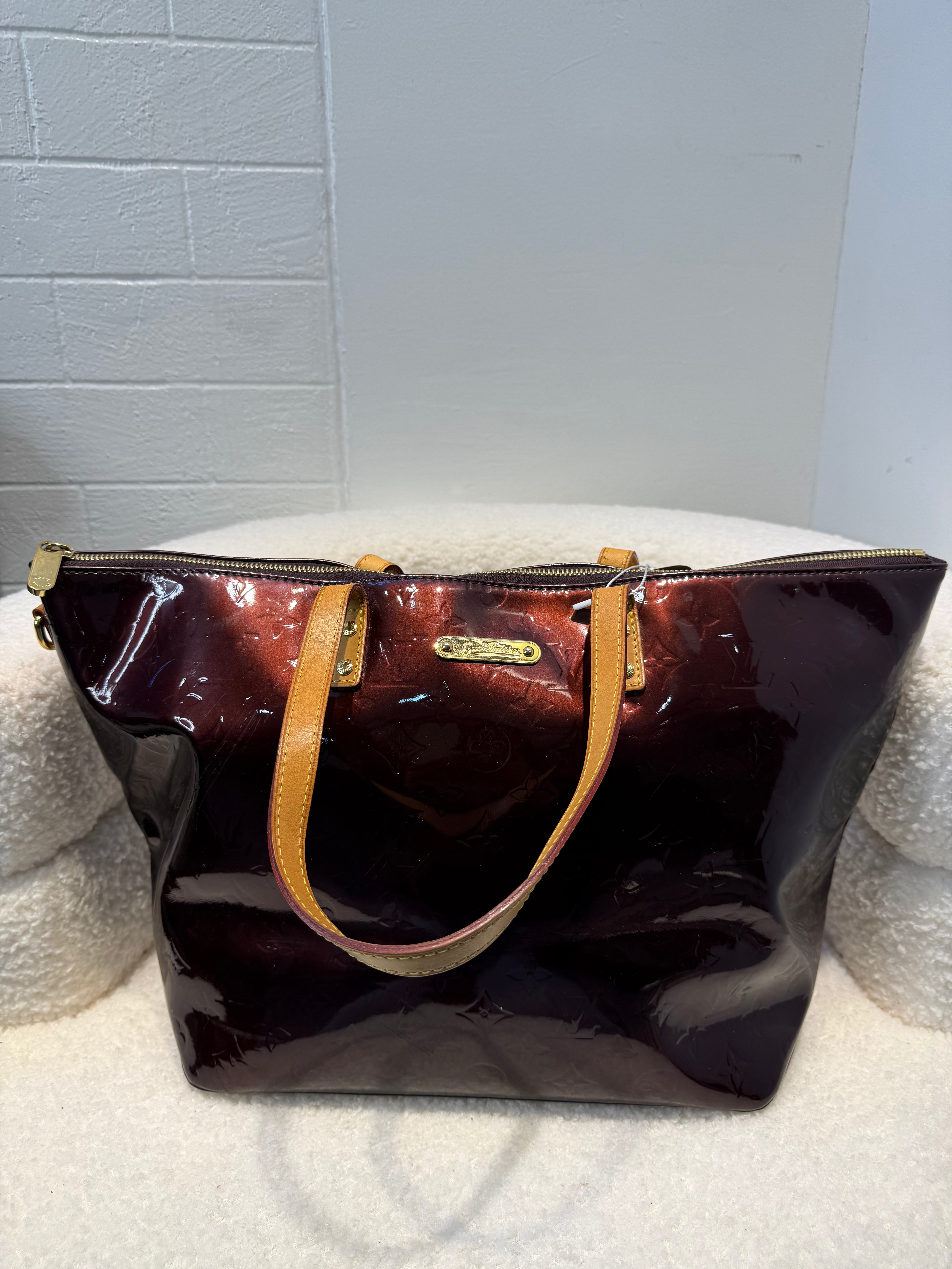 Louis Vuitton Vernis Bellevue GM Tote Bag