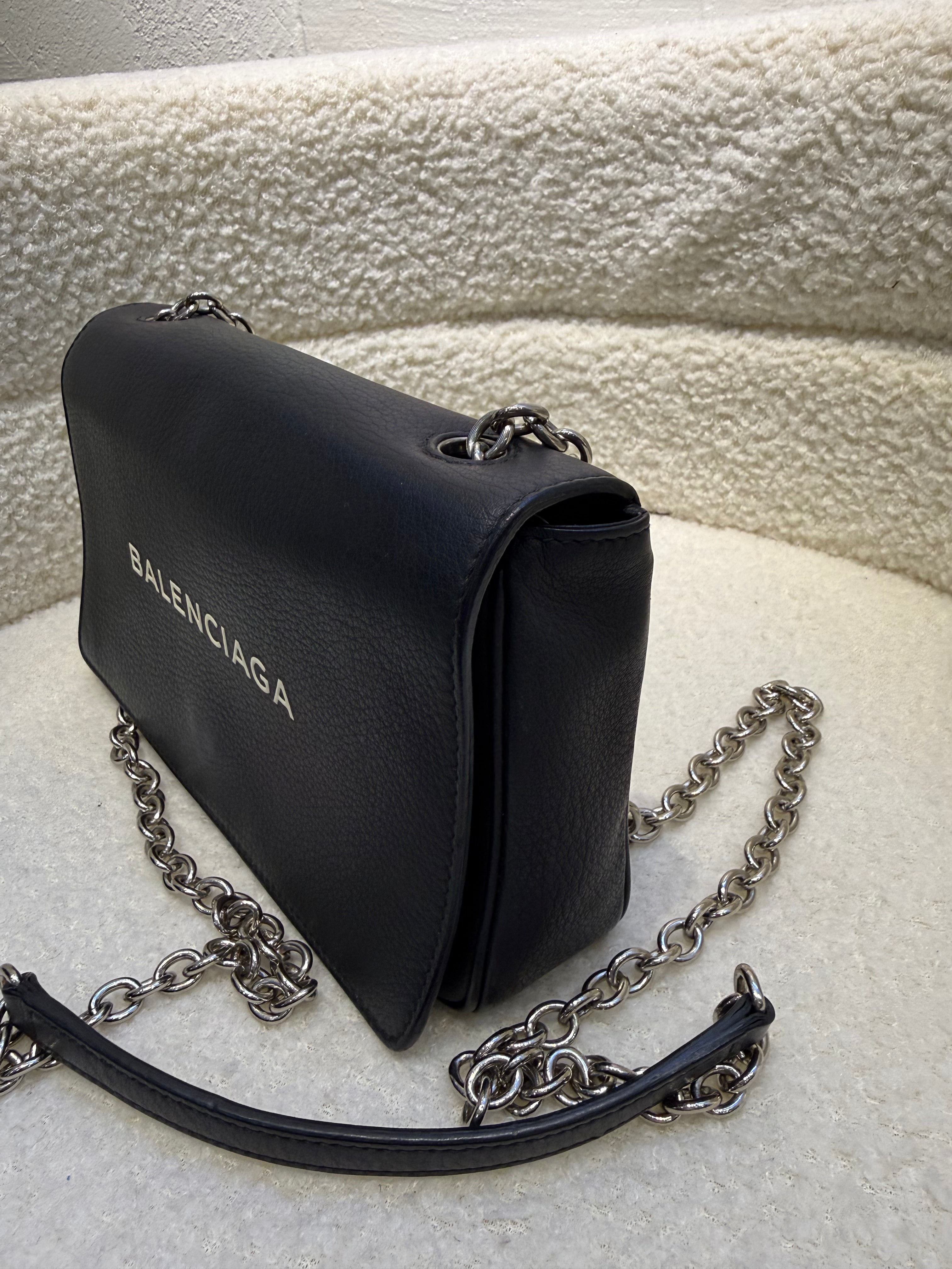 Balenciaga Everyday Wallet on Chain