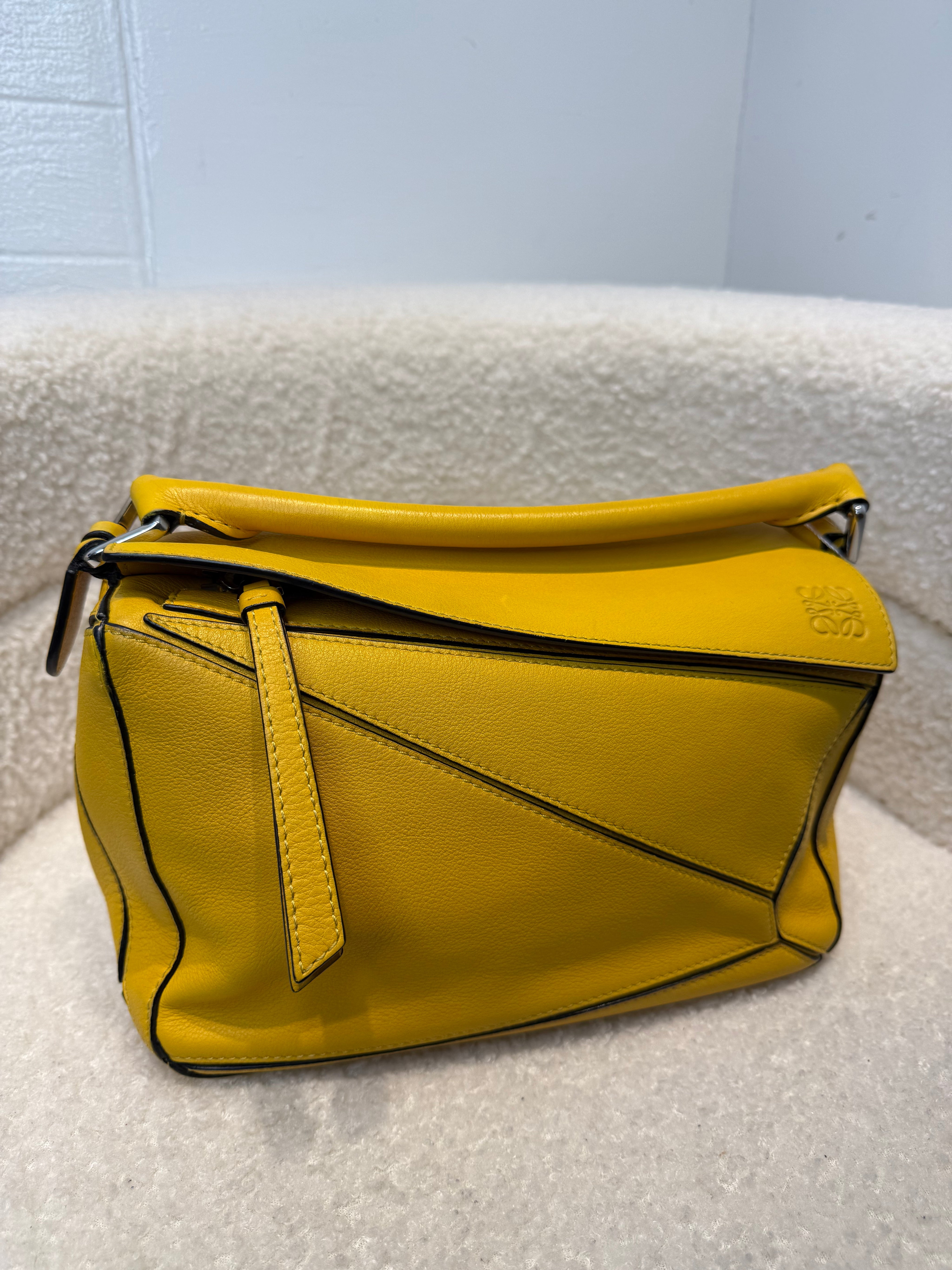 Loewe puzzle bag