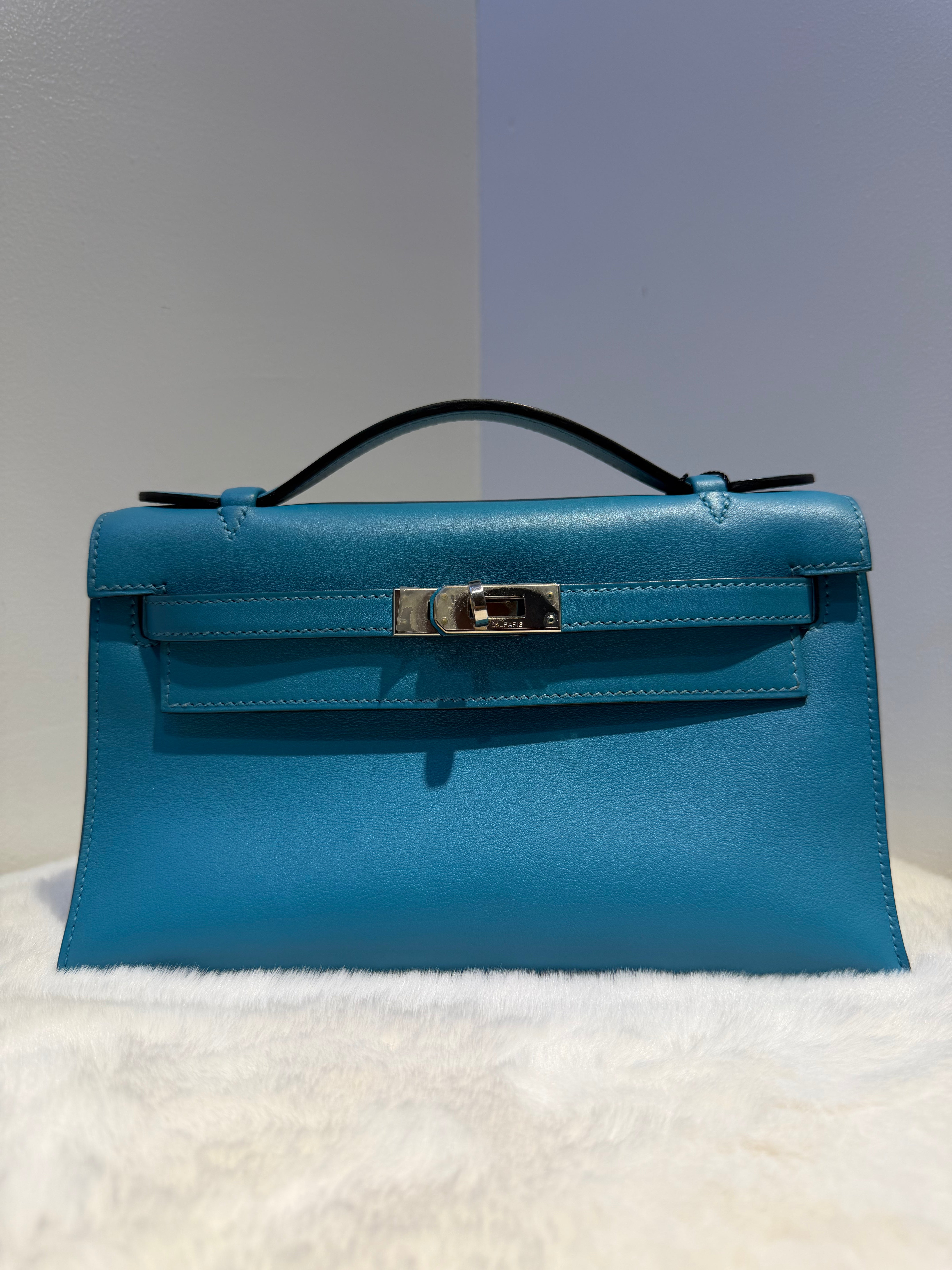 Hermes Kelly Pochette 22 (Blue)